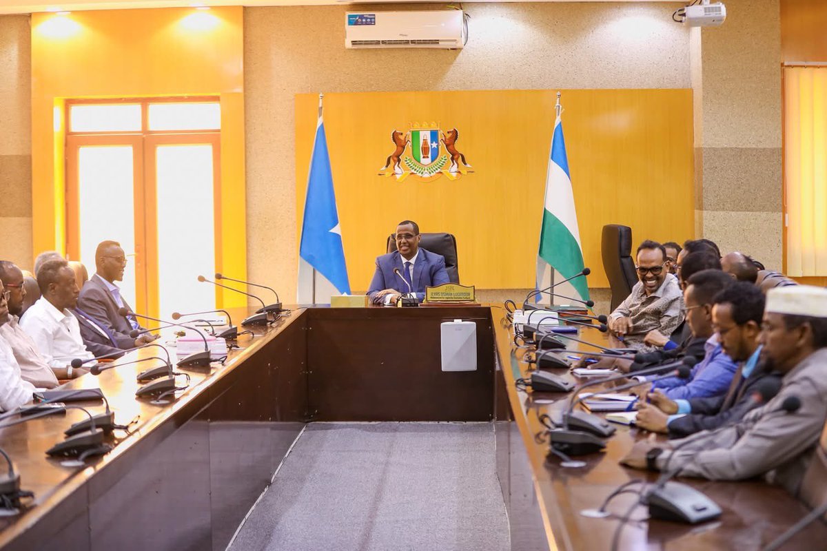 Mohamed Farole tweet media