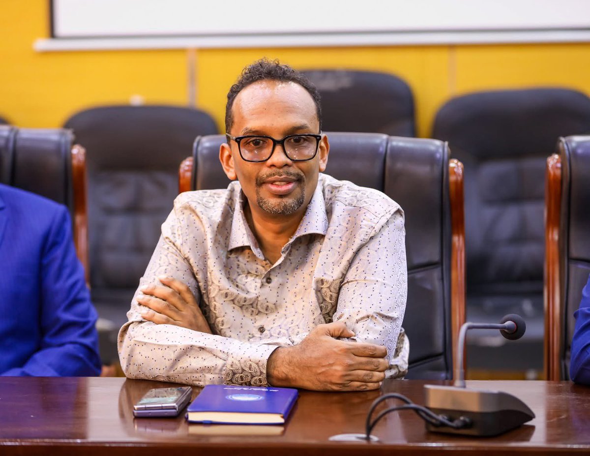 Mohamed Farole tweet media