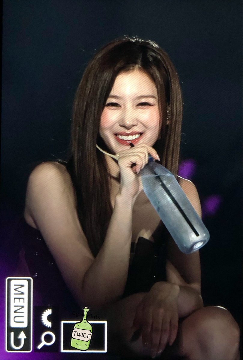 Cyan Hints tweet media