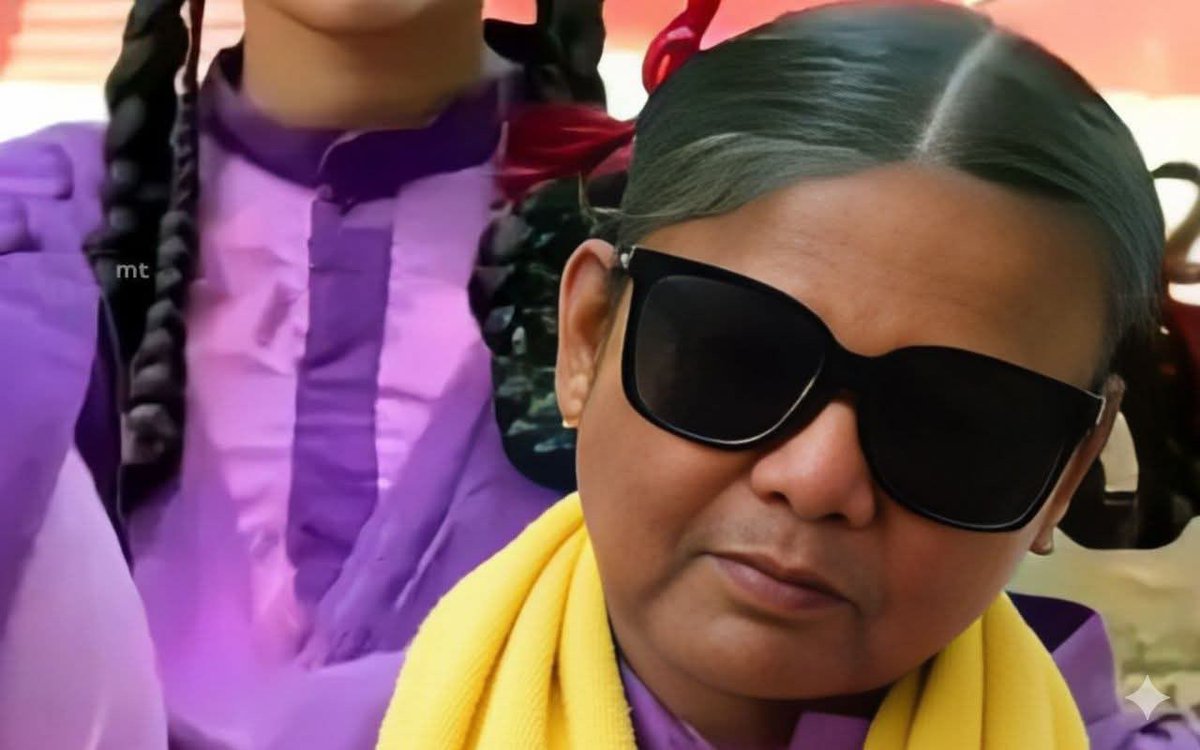 VJMSDAddict's tweet image. Train reference, more melody songs..Kattumaram biopic for a reason