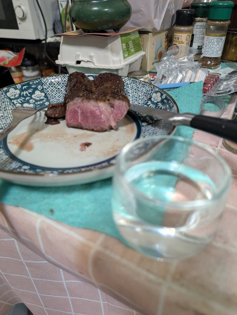 犒賞自己的小小牛排😁