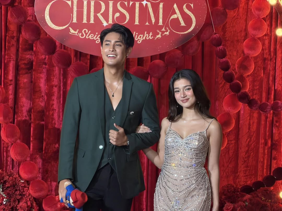 IG | @.abscbnnews posted photos of <a href="/bellemariano02/">Belle Mariano</a> and <a href="/donnypangilinan/">Donny</a> 

HOLLY JOLLY DONBELLE 

#BelleOfTheSeason 
#DONNYBrightestInTheBall