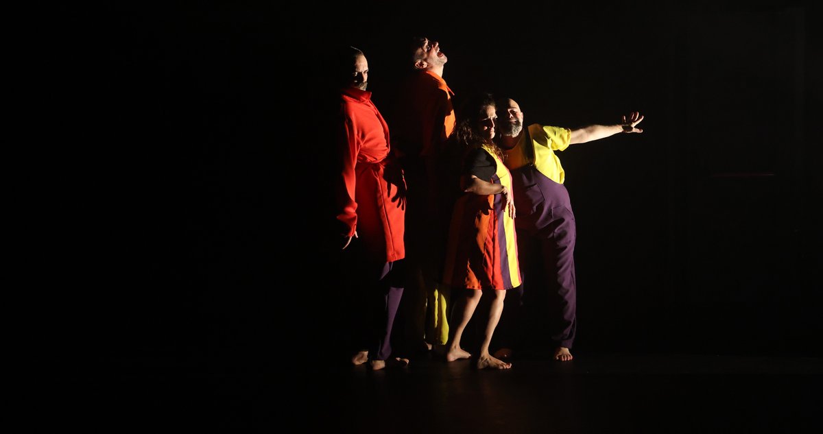 una historia de terrorcito

la historia del niño refugio galván, y de cómo un buen día le salieron alas.

D30 noviembre 12:00 h.

Sala Utopian Aretoa
Polígono Industrial Errotatxu
Nave D, Locales 1-2. Getxo

Entradas bit.ly/4oc84Mg

<a href="/utopiangetxo/">Utopian Getxo</a>