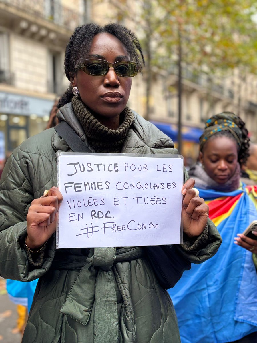 Genocost's tweet image. Le corps d’une femme n’est pas un champ de bataille.
En France comme en RDCongo, les violences sexuelles sont une atteinte grave à la dignité humaine.
Le 22/11, à l’appel de #NousToutes, nous nous sommes unis pour honorer les victimes, dénoncer l’impunité et le #GenoCost