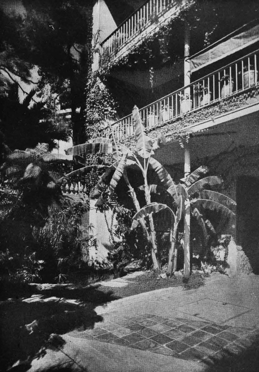 TRES60Blog's tweet image. Edificio Costa en Barcelona. Obra de Francesc Mitjans Miro proyectada en 1943.

#arquitectura #arquitectura #modernidad #FrancescMitjans #EdificioCosta