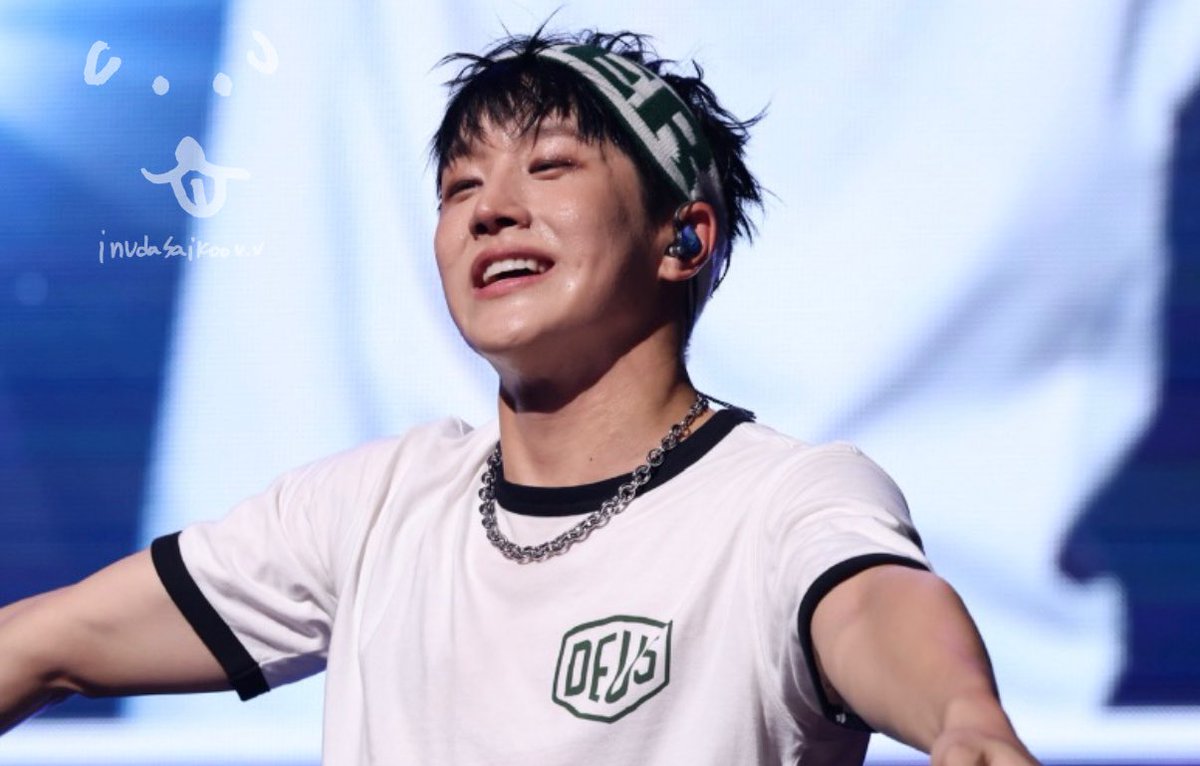 inudasaikoo's tweet image. 🐾251123 팬파티 일본 밤공 pre. 

💫

#진진  #JINJIN  #주니지니  #ZOONIZINI
#아스트로 #ASTRO