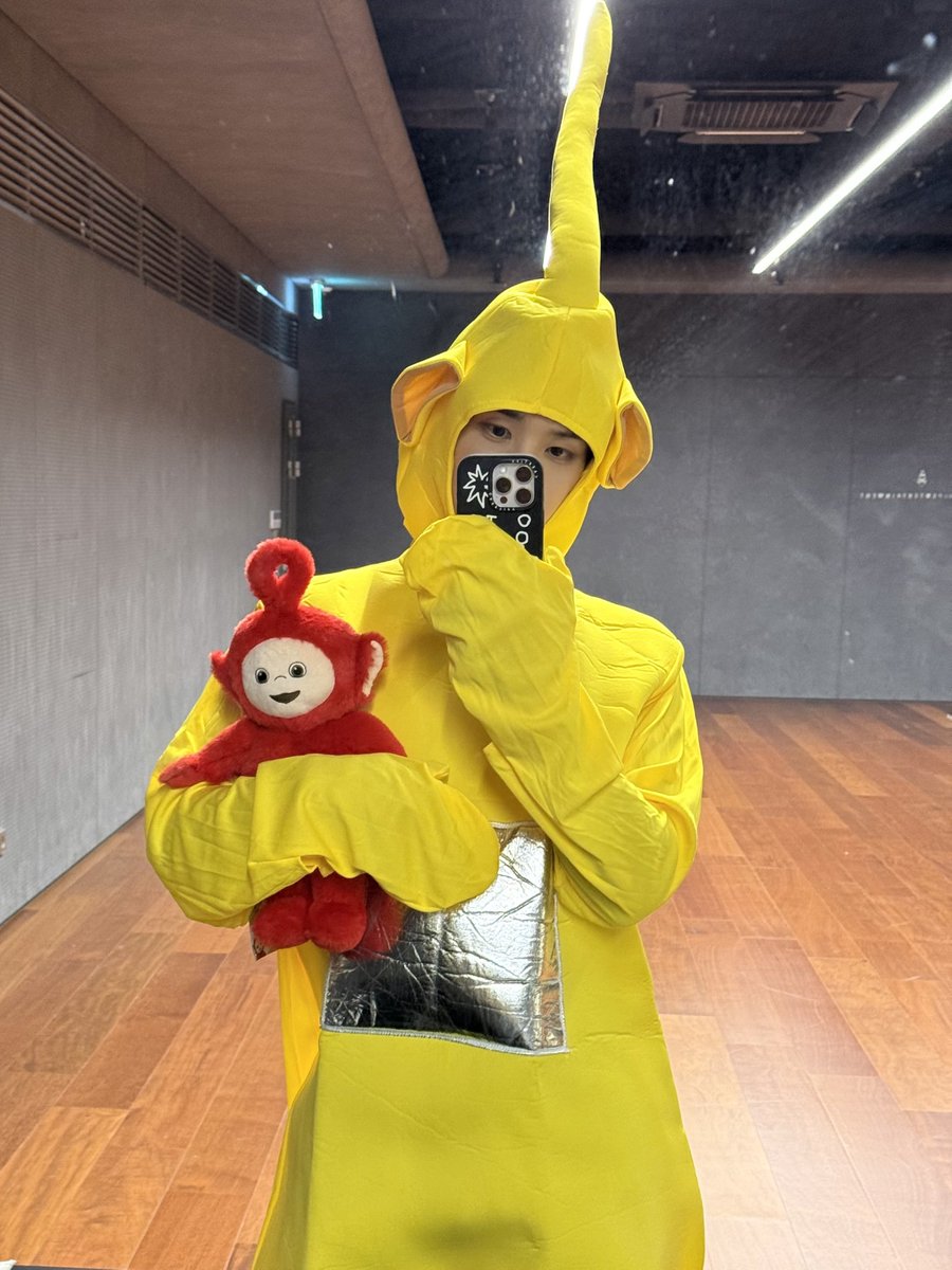 cravitybbl's tweet photo. 251123 #앨런버블 21:48 KST https://t.co/eQSANwU7UC