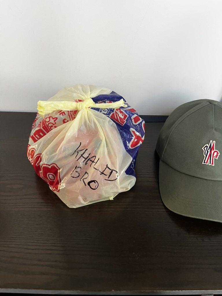 Was so happy to meet <a href="/AegisNomii/">NoMii-Aegis | Commission Open</a> in person during the #EMSHO25 🤝✨
Thank you for the lovely gift 🎁 — and please don’t stop your great work habibi 🙏🔥
#SF6 #StreetFighter6