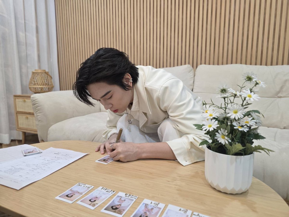 sheerengja's tweet image. วันนี้เด็กเก่งมาก คนหล่อสวยมากคับ 👍🏻 #CHUANYUANXTHANAPON