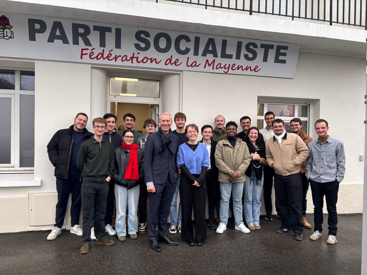 Quelle énergie, les <a href="/JeunesSocialist/">Les Jeunes Socialistes</a> ! 

Rencontre avec étudiants et salariés venus de tous les Pays de Loire à Laval. 

Mobilisés pour défendre les valeurs de justice sociale, de dignité, de progrès écologiques face à l’extrême-droite et s’engager dans les élections municipales.