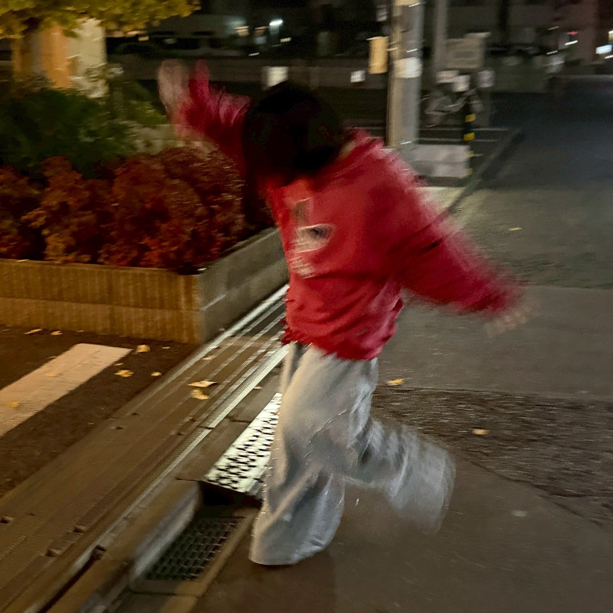 iamdokuinu's tweet image. ナナチらしくない服