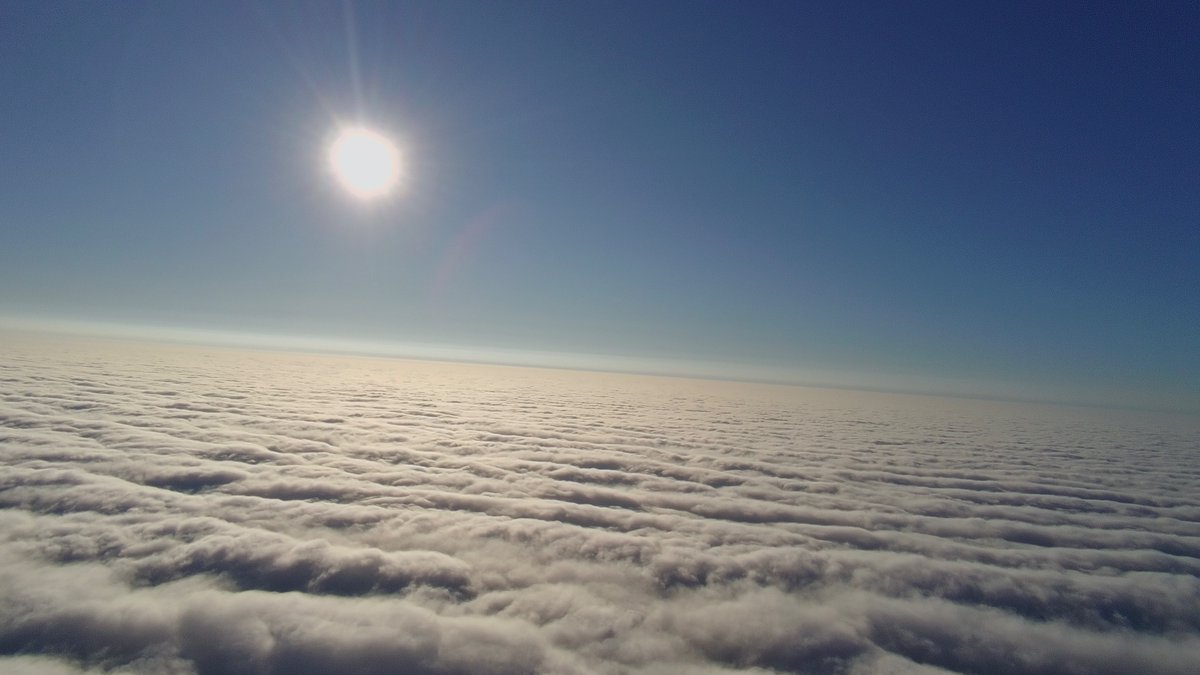 stmchsr01's tweet image. Surfing above the clouds and fog this morning-note the texture of the top of the cloud deck

#aerial #cloudscience #cloudphysics #meteorology #physics #aerospace #engineering #storm #cumulus #thunderstorm #wx #clouds #aerial #aboveclouds #air #watervapor #science #cloudscape