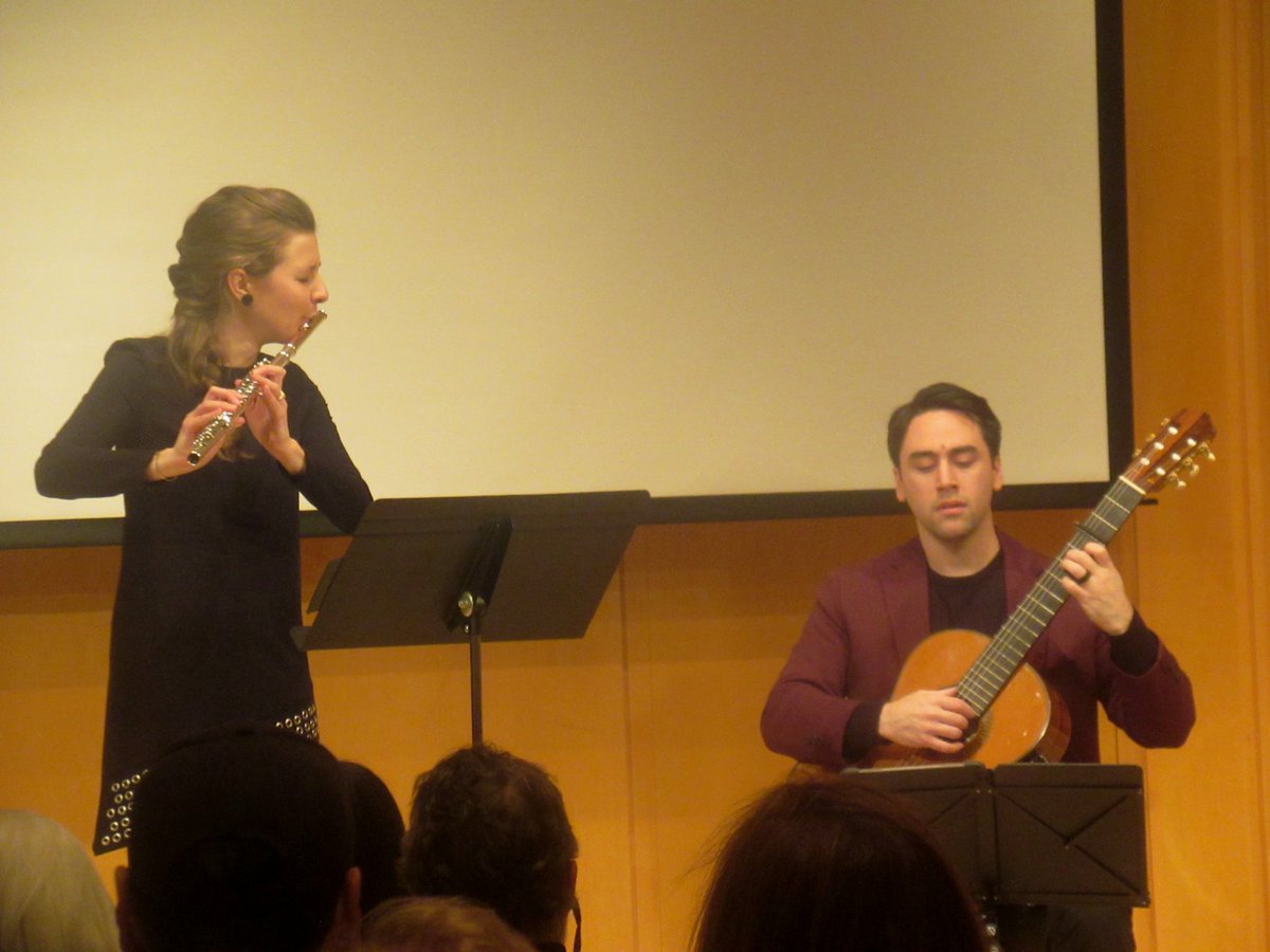 QOTDCT's tweet image. #RecentlyInCT / #RecentConcertsInCT:
Duo Alterity @WiltonLibrary, 11/16/2025,
featuring Allison Hughes on flute and husband Joseph Van Doran on guitar