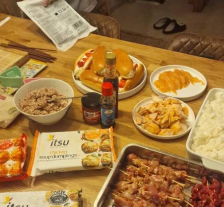 We tried to recreate our Japan food experience with abit of help from Chef Pikachu.