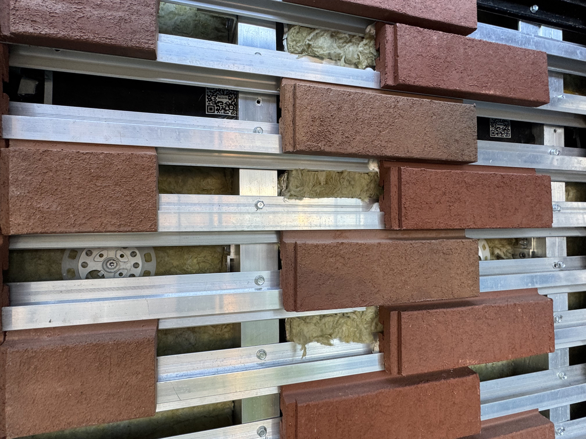 Siderise has provided a passive fire protection solution for the NaturAL X Brick Cladding System being installed on a student accommodation development in Birmingham...

brickwork-bulletin.co.uk/post/siderise-…

( <a href="/Siderise/">Siderise Group</a> )

#PassiveFireProtection #Construction #BrickCladding #Architecture