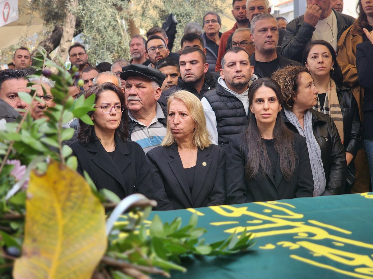 sureyyaoderici's tweet image. Muğla İl Başkanımız Nail Kızıl’ın kıymetli babasını, Tevfik amcamızı son yolculuğuna uğurladık. 

Tevfik amcamıza bir kez daha Allah’tan rahmet, acılı ailesine sabır diliyorum. 

Mekanı cennet olsun.