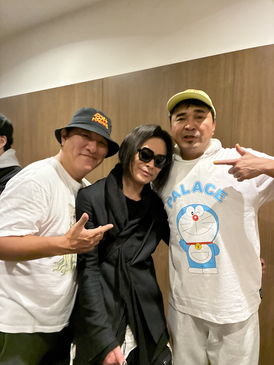 bodyandminimal's tweet image. 電気グルーヴ「へびツアー」、Zepp Osaka Bayside行ってきました！！

今回も踊る以外の選択肢が無い、ダンストラックオンパレードで最高でした！！

ダンケシェン！！

#darkwave #synthpop #ebm