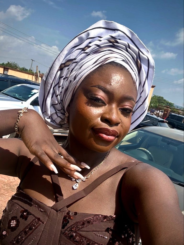 The most gorgeous bridesmaid to ever bridesmaid