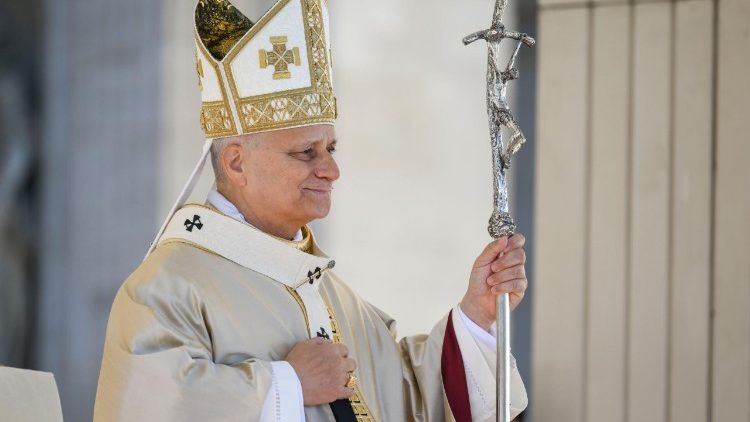 RodrigoGuerraL's tweet image. LEÓN XIV: IN UNITATE FIDEI
“Unidad en la Trinidad, Trinidad en la Unidad, porque la unidad sin multiplicidad es tiranía, la multiplicidad sin unidad es desintegración. La dinámica trinitaria no es dualista, como un excluyente aut-aut, sino un vínculo que implica, un et-et: el…