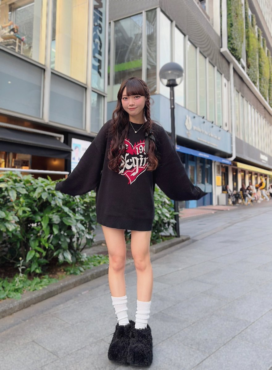 himeri_momiyama's tweet image. オンラインお話会ありがとう🫶🏻💙

11月もたくさんの方とお話出来て、ほんとにうれちすぎたよ🥹！！
時間を作って来てくれてありがとぉ😭💕

今日はアイドル前髪にしてみたの👧🏻
冬のひめちゃんも好きでいてくれる？⛄️♡

 #高嶺のなでしこ #たかねこ  #ひめんしょん。