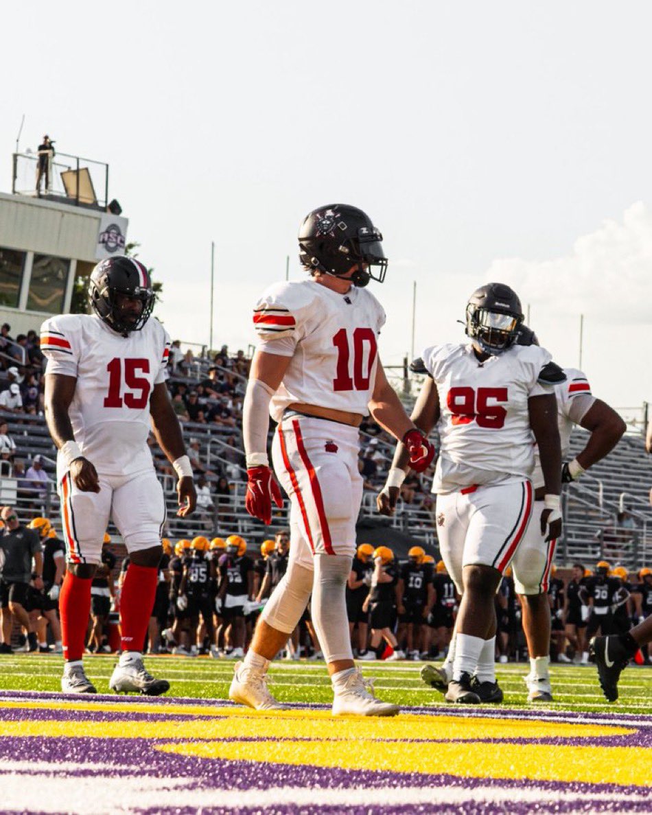 Bug2different's tweet image. Central Texas Spartans Offered! 🚨
@coachbeasley74 @CoachWash09 @YazooCityHSFB