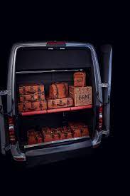 GoGutsi's tweet image. Take your executive travel to the next level with gogutsi.com #gogutsi #executivetravel #minibus #chauffeurservice #luxurycoaches