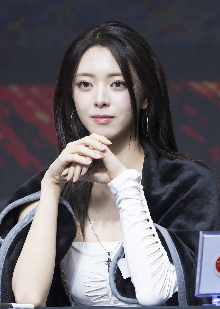 ITZY_PAN's tweet image. 251123
#있지 #ITZY #유나 #YUNA