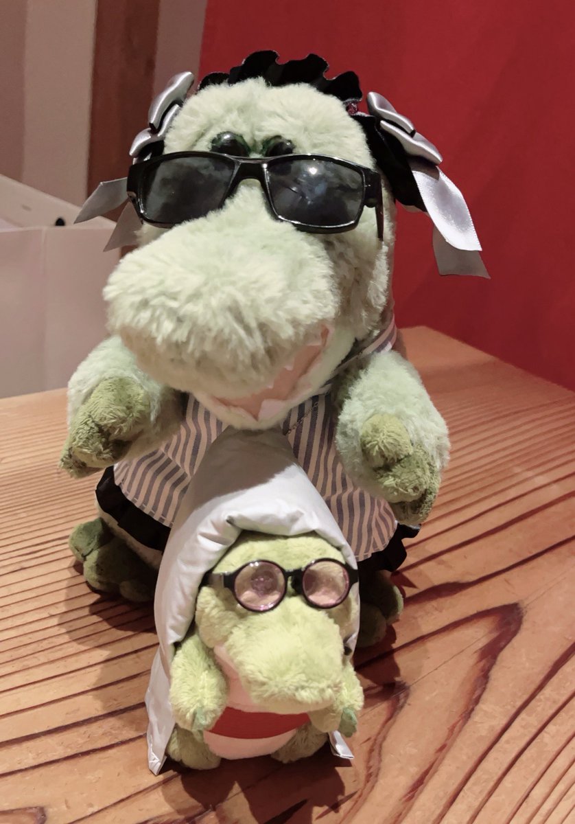 wwwtsunamayoww's tweet image. ワーリーのお洋服&amp;amp;ヘッドドレス
いもっとに貸してくれたアゲなサングラス
全部わたあめちゃんの手作りなのだよ

すごくすごいっ！！！！✨

わたあめちゃんワニ垢
➡️@waniwanitrip 🐊

#ワーリー #うちのワーリー #ぬい活