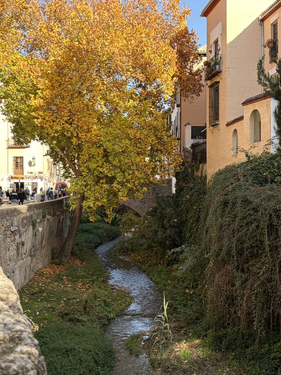 El Paseo de los tristes en Otoño