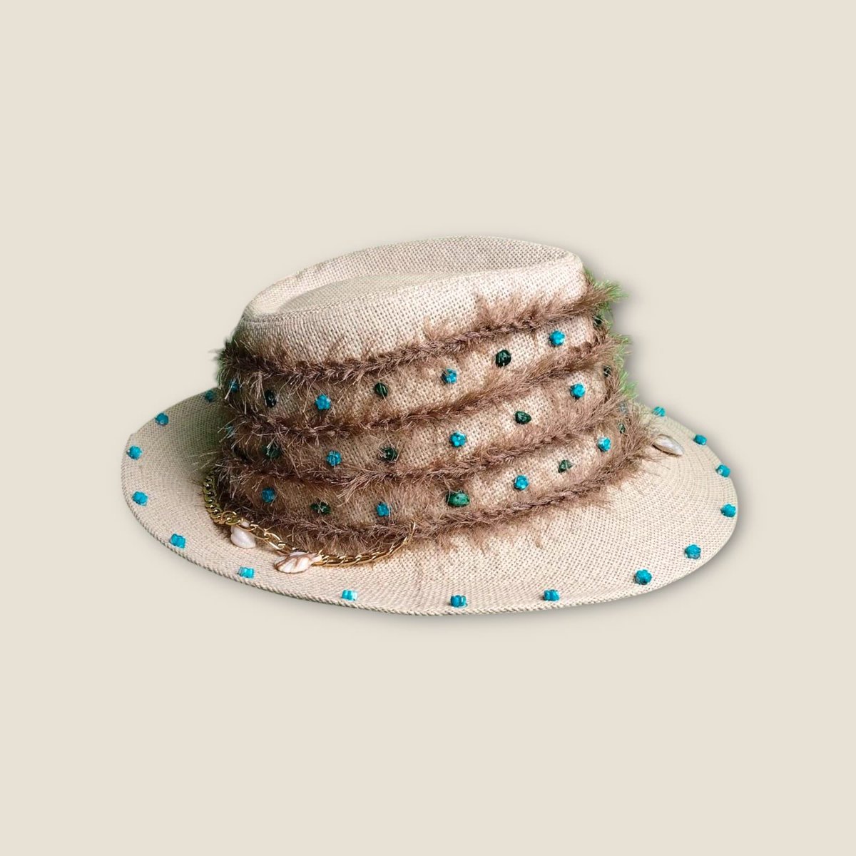 Ankh_egy's tweet photo. 👒 What about this beautiful Handcrafted Boho Fedora Hat with Wooden Beads?
Get it now on ANKH Store
https://t.co/z5T6uogx9T
#BohoStyle #FedoraHat #HandmadeHat #BohemianFashion #SummerHat #AccessoryGoals #ShopSmall #ANKH https://t.co/m3ZWhZfoLt