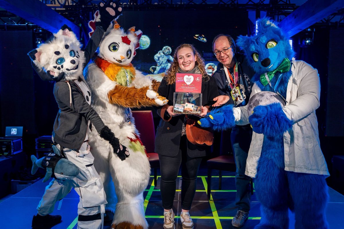 furvaria's tweet image. Leute, ihr seid der Wahnsinn! 
 
Das ist der finale Spendenstand, der uns vom Ambulanten Kinderhospiz München mitgeteilt wurde:

2.770,00€

Wir möchten uns herzlich bedanken für die Unterstützung! ❤️

P.S: Bei 177 eingecheckten Nasen sind das durchschnittlich 15,65€ p.P!