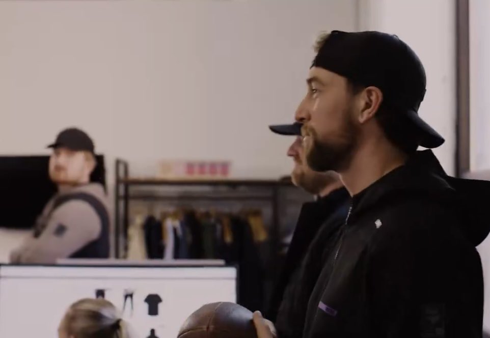 Ryan Melin tweet media