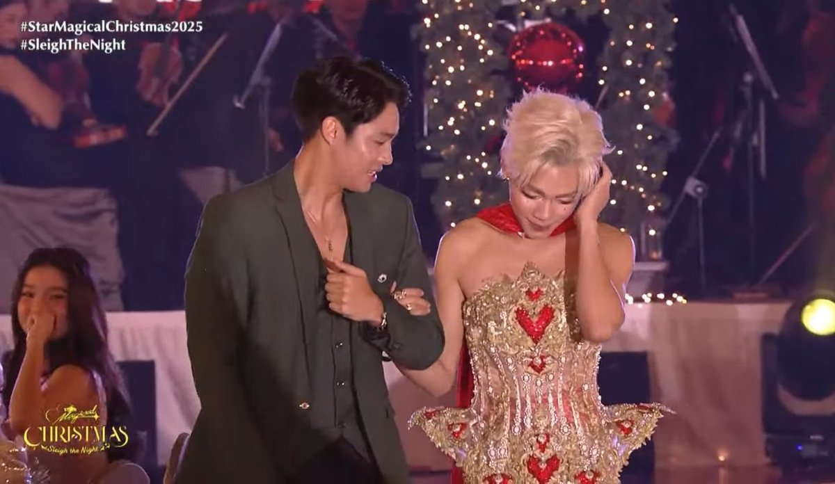 esnyr with her parents!!! CONGRATS ESNYR!!! DESERVE ANG AWARD 

HOLLY JOLLY DONBELLE 
#StarMagicalChristmas2025