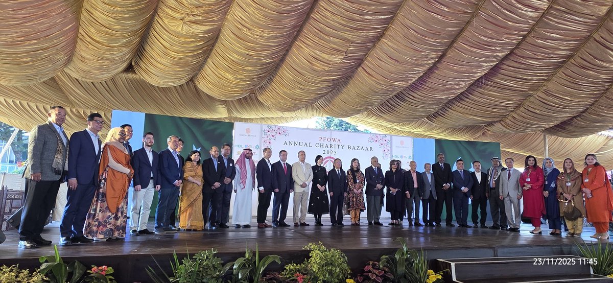 Proud to join this year’s #CharityBazaar led by the Pakistan Foreign Office Women’s Association, and support this charitable cause. Delighted to welcome Deputy Prime Minister/Foreign Minister, Senator H.E. Mr. Mohammad Ishaq Dar (<a href="/MIshaqDar50/">Ishaq Dar</a>), at our stall.