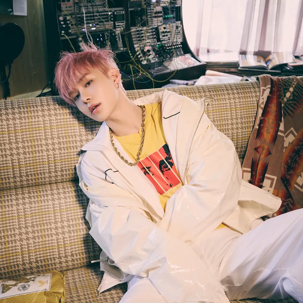 PopBase's tweet image. Jungwoo of NCT announces ‘SUGAR.’ Out November 28th.