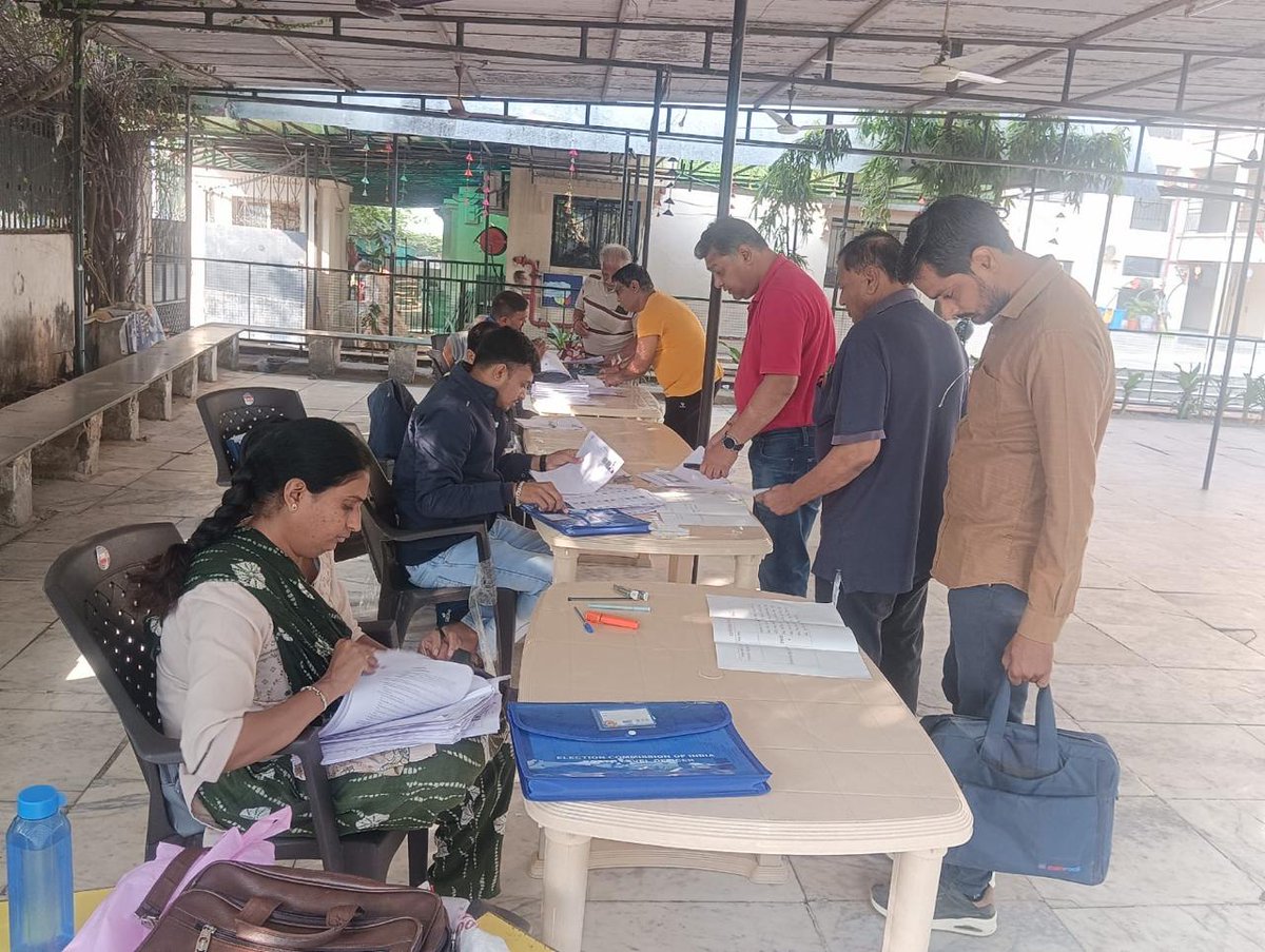 CollectorAhd's tweet photo. Special Intensive Revision (SIR) કાર્યક્ર્મ અંતર્ગત ખાસ કેમ્પનું આયોજન 

#SIR
#SIRGujarat https://t.co/TXlZlbhcrG