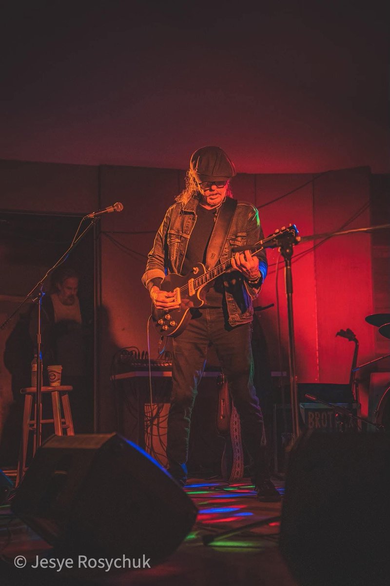 Schmenge007's tweet image. Next up playing at the Blues Can  2002-16 Ave NW Sunday night jam  Nov 23rd  with Brother Ray Lemelin &amp;amp; the Matinee Kings 8 pm to midnight. Phone 403-262-2666 #brotherray #guitar #vocals #schmenge   #accordion #danielwilton #bass #kellykruse #drums #bluescan #jam #yyc