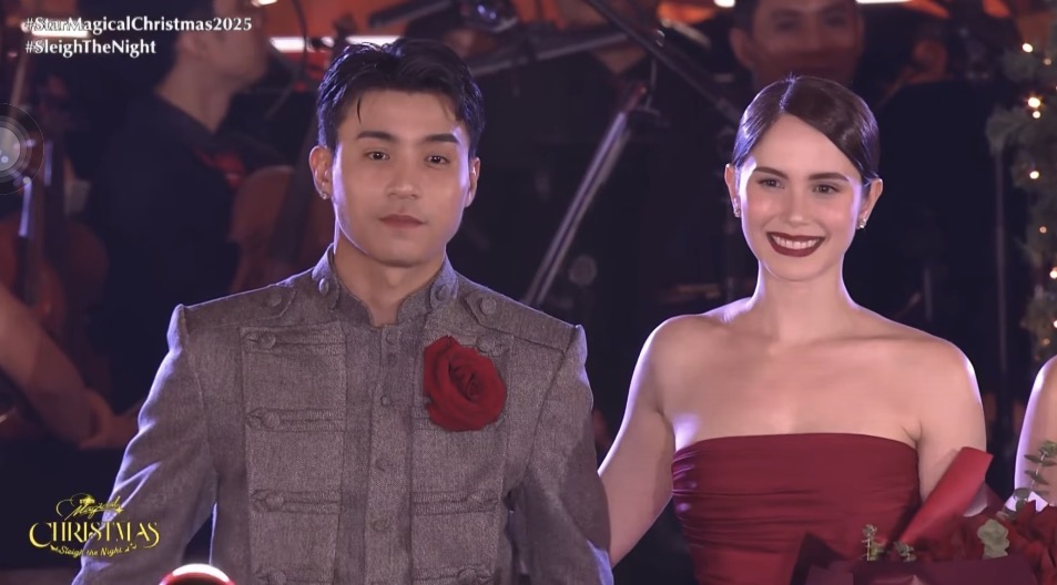#BrentManalo and #JessyMendiola bring holiday glam to a whole new level, winning Metro’s Best Dressed Award at the "Star Magical Christmas 2025."

#StarMagicalChristmas #SleighTheNight ￼#TatakStarMagic #ABSCBNPR