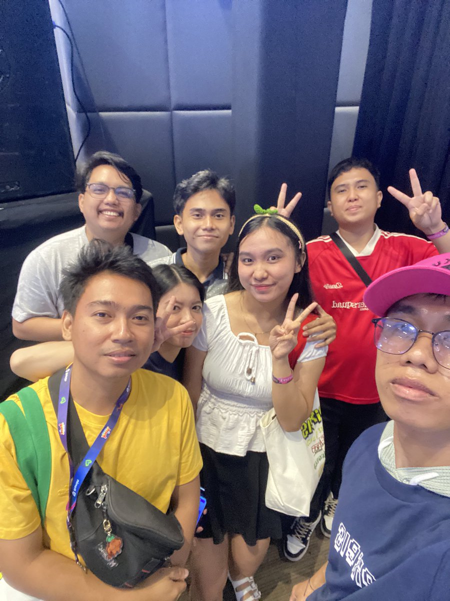 Mikaychi^^ tweet media