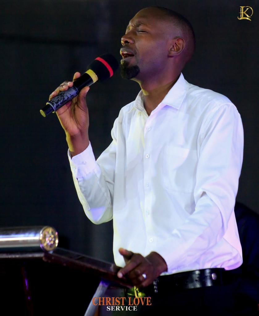 CFCFORTPORTAL's tweet image. God is omnipresent, yet He's often found by those who dive deep. When our inner depths cry out, we connect with the depths of His presence. Ps 42:7

Pr.  Fred Ngango
                     
youtube.com/live/8SRrqkX7_…

#ALifeOfDepthAndConviction
#ChristLove
#YouthService