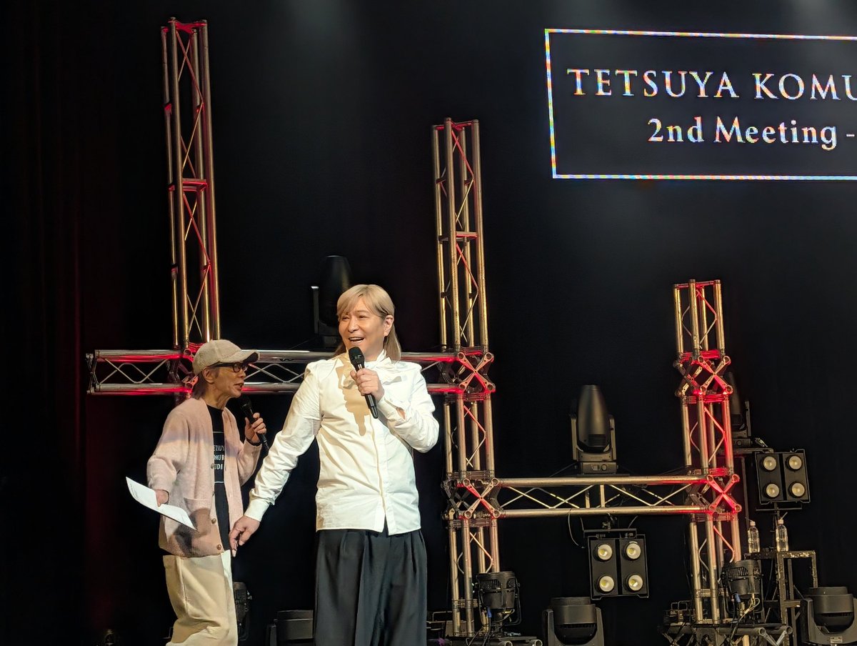 R5aj2DTNYqK00C8's tweet image. TETSUYA KOMURO STUDIO
2nd Meeting - The Live -Zepp HANEDA
小室さんめちゃくちゃ近くてたくさん
歌ってくれてボリューム満点✨
ライブに行って音楽やりたくなる感覚を取り戻せた🎹
#小室哲哉
#tetsuyakomurostudio