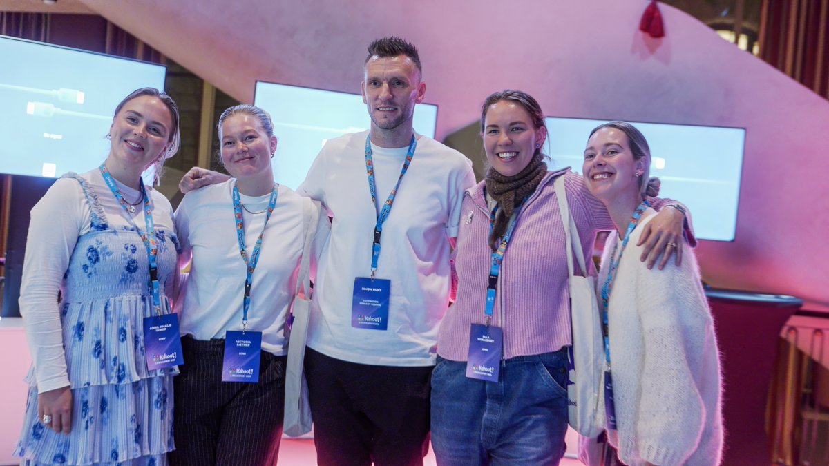 Simon Hunt tweet media