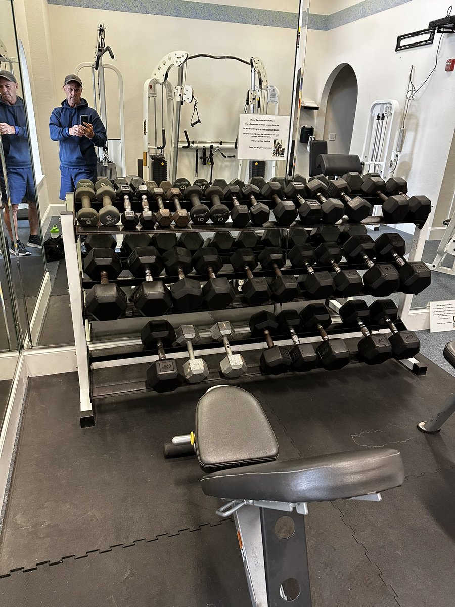 RondoFit60's tweet image. Sunday morning gym sessions hit different at 59. Best way to start the day. 💪👍
#FitOver50 #StrongerEveryDay