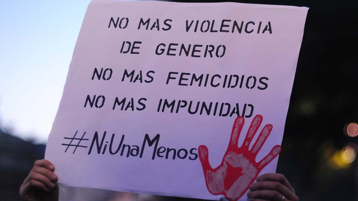 🔴 #ARGENTINA REGISTRA UN #FEMICIDIO CADA 34 HORAS Y CRECE LA CRUELDAD EN LOS ATAQUES

• El Observatorio de Femicidios de MuMaLá reportó 229 asesinatos de mujeres entre enero y el 20 de noviembre, con un promedio de un caso cada 34 horas.

Claves:

— En Córdoba se contabilizaron