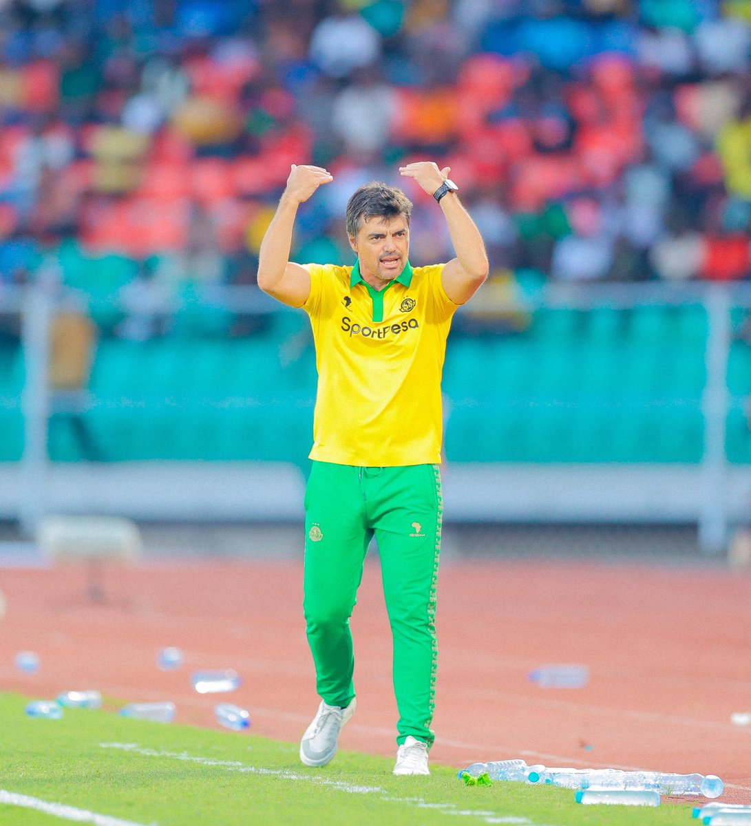 SIMBA kapasuka Nyumbani
SINGIDA kapasuka Away
AZAM kapasuka Away.

YANGA,Bingwa wa Nchii Kashinda Nyumbani dhidi ya FAR RABAT.