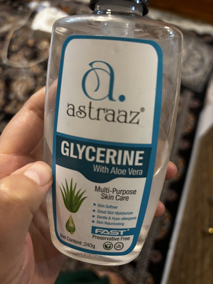 beanisbackk's tweet image. Moisturising is imp.

#SkincareRoutine