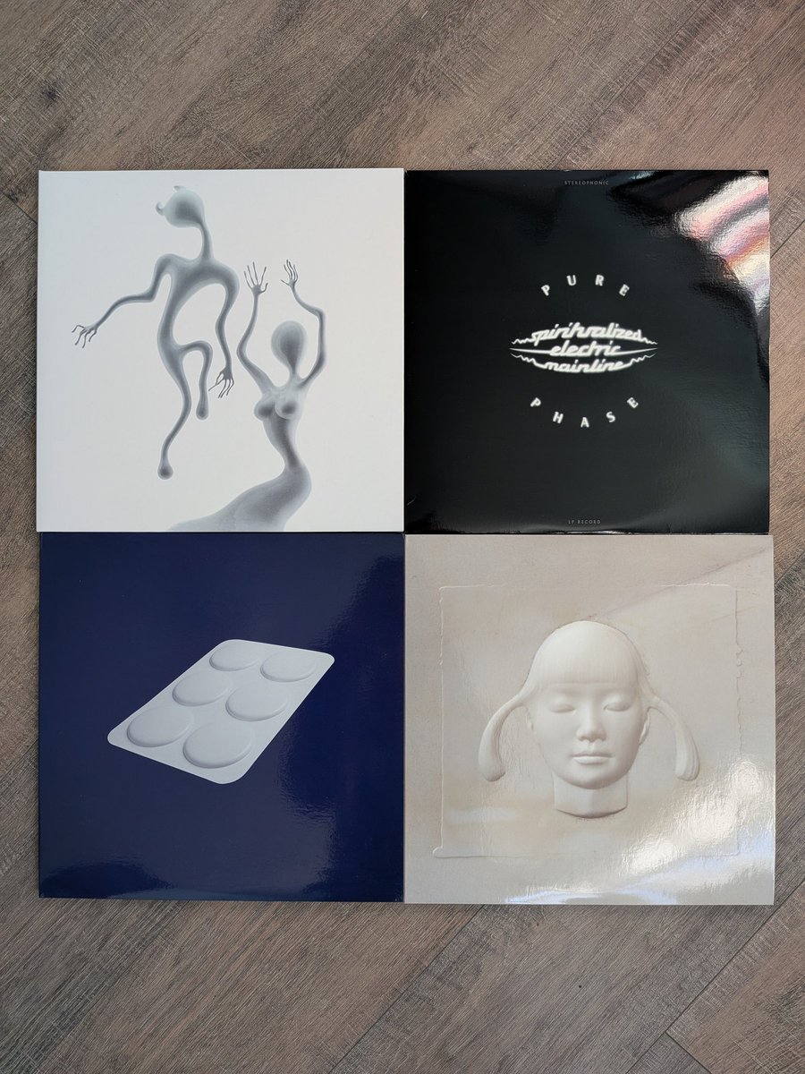 Sunday morning worship 🌬️
Spiritualized edition