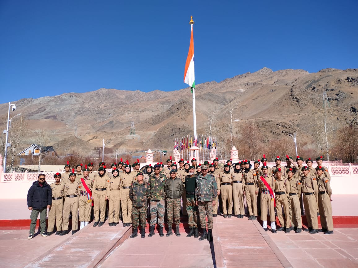 NCCDteJKL's tweet photo. Across Jammu,Srinagar,Ladakh &amp; beyond, NCC marks its 78th NCC Day. ADG Maj Gen Anupinder Bevli paid homage at Balidan Stambh &amp; honoured cadets. Week included tree plantations,blood donations &amp; interactions with Veer Naris&amp;Matas.
Unity &amp; Discipline-The Ever-Shining Spirit of NCC https://t.co/DOMOznltxu