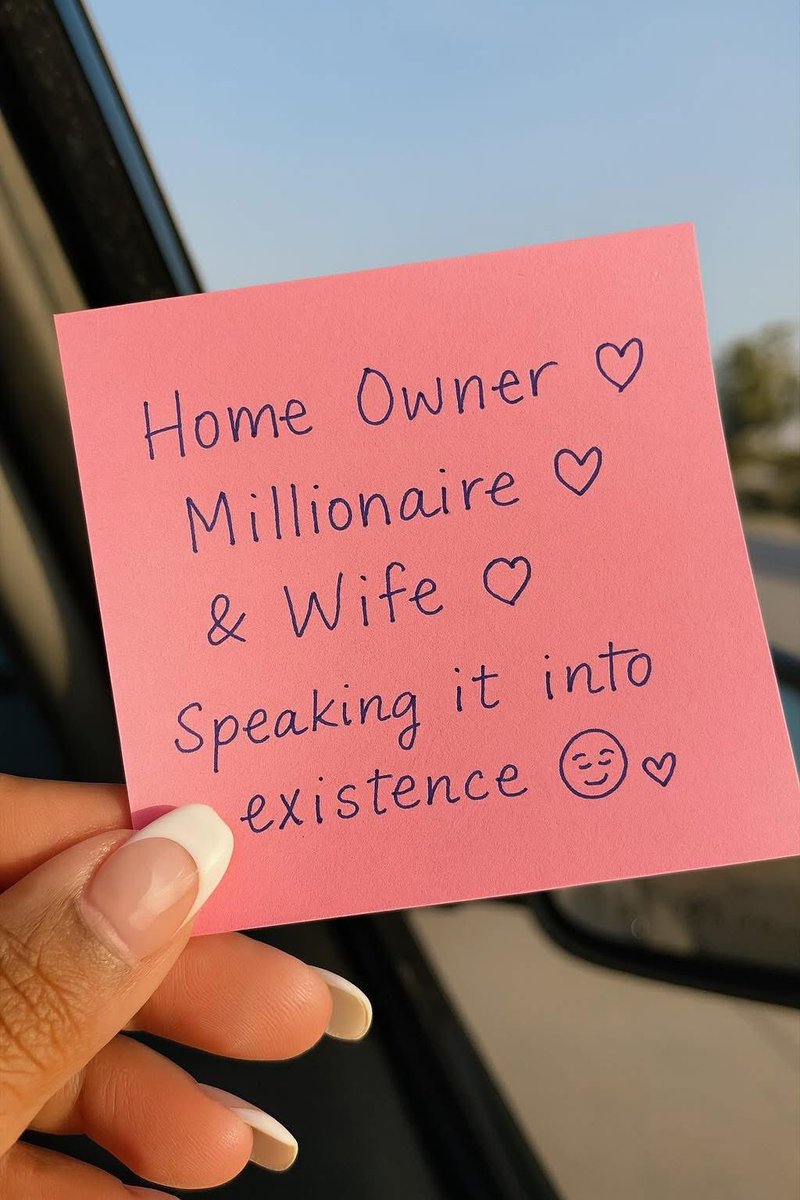 tinyymulaa's tweet image. 🏠 💍 💕