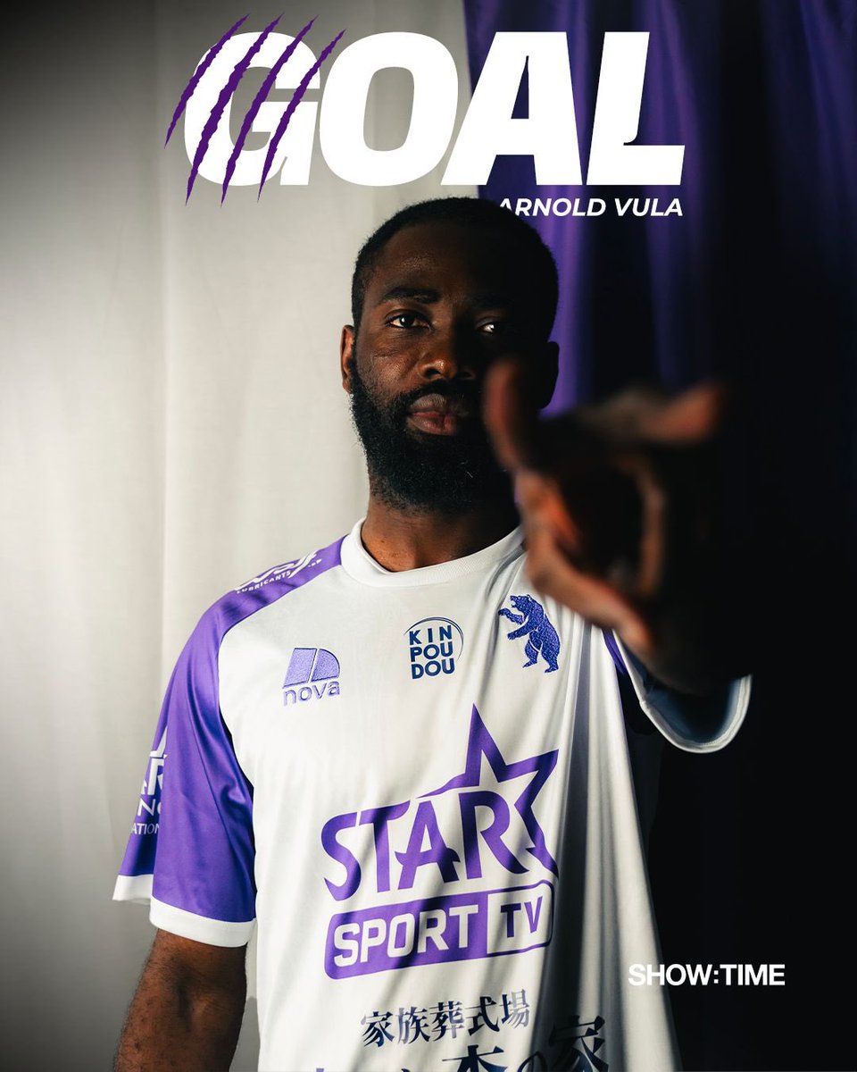 kbeerschotva's tweet photo. 18โ |0-1| GOOOOOAAAAAL! VULA!
Vlotte aanval over de rechts. Dagba brengt de bal hard voor doel waar Vula onhoudbaar binnen kopt.
#ROCBEE #WeAre13 https://t.co/GV3S9MJ0qT